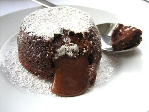 Air Fryer Chocolate Molten Lava Cakes - My Forking Life