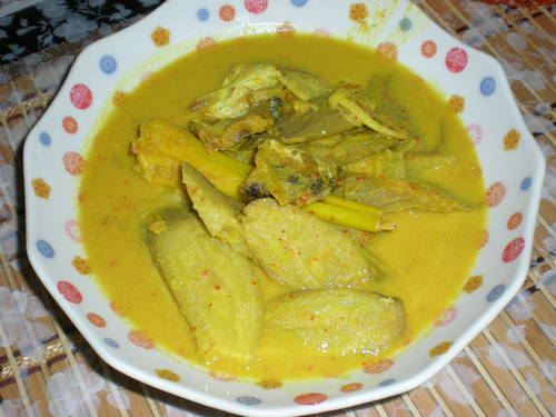 Gulai Lemak Pisang Muda Dengan Ikan Masin Myresipi