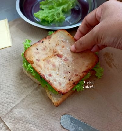 sandwich tebal