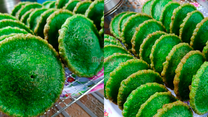 kuih penyaram perisa pandan