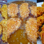 Ayam Goreng Cornflakes Rangup, Budak-Budak Mesti Laju Nak Makan!