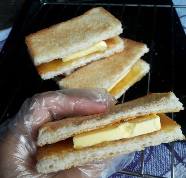 roti bakar kaya