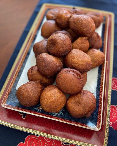 kuih bom pisang