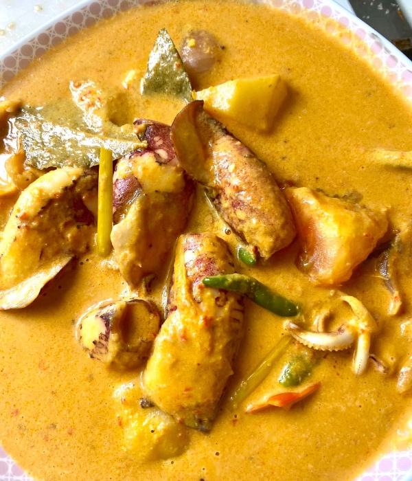 sotong masak lemak padang