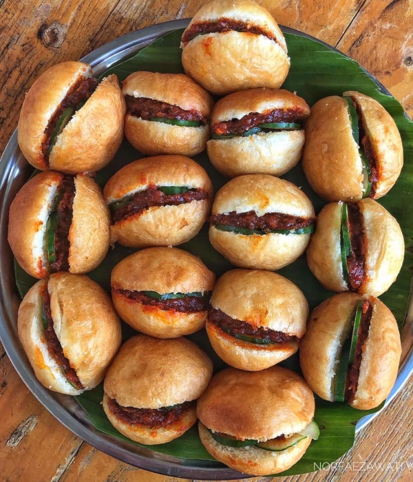 Cara Buat Kuih Pau Sambal Yang Mudah, Besar Dan Gebu Bukan Main Lagi!