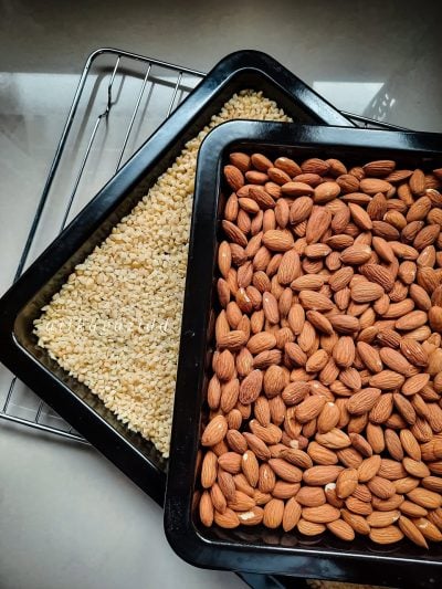 kacang almond