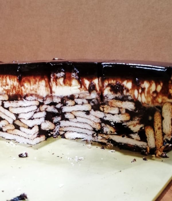 kek batik indulgence