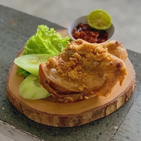 kedai ayam goreng