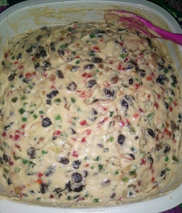 kek buah kukus sarawak