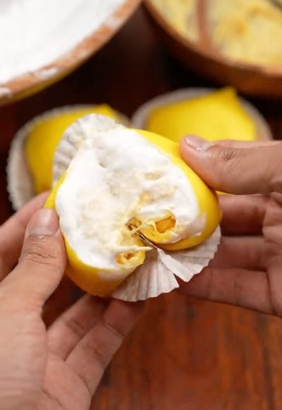 durian crepe