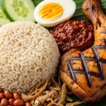 Nak Makan Nasi Lemak Tapi Jaga Pemakanan? Cuba Cara Sihat Ni, Rasa Tetap Padu!