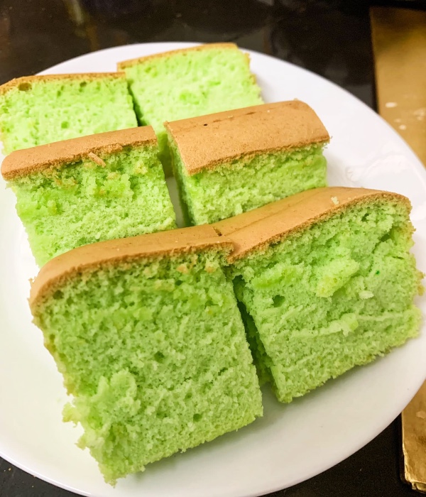 kek santan pandan