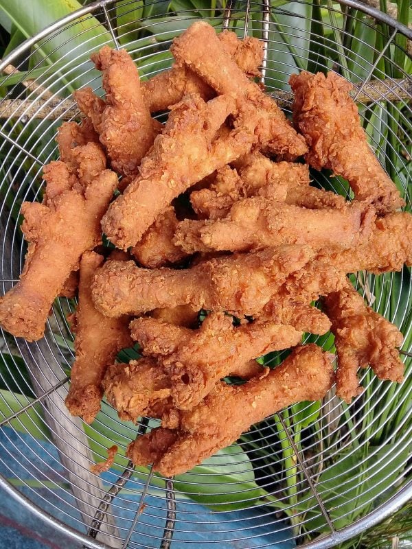 kaki ayam goreng