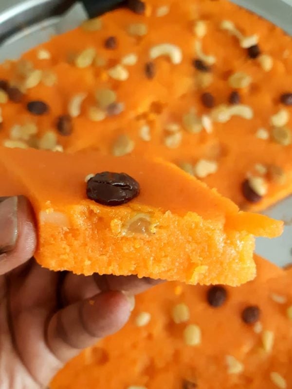 kuih kesari