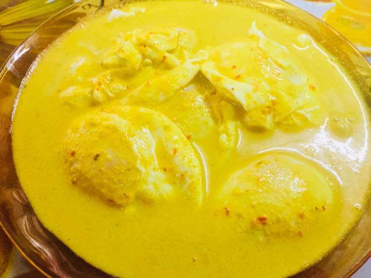 gulai lemak telur
