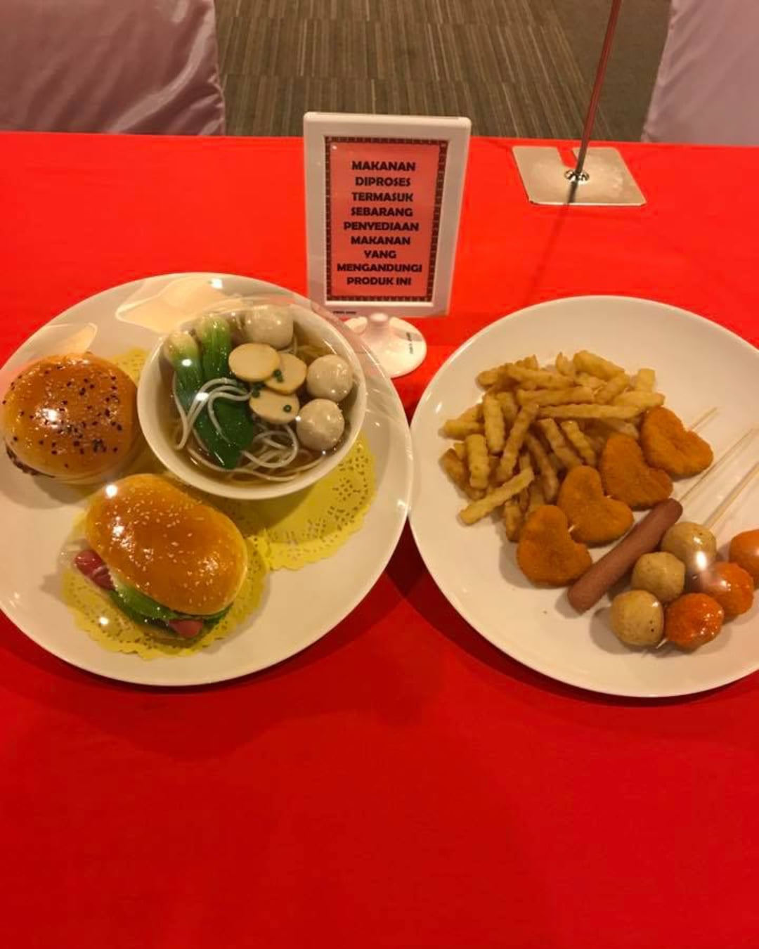 makanan kantin sekolah