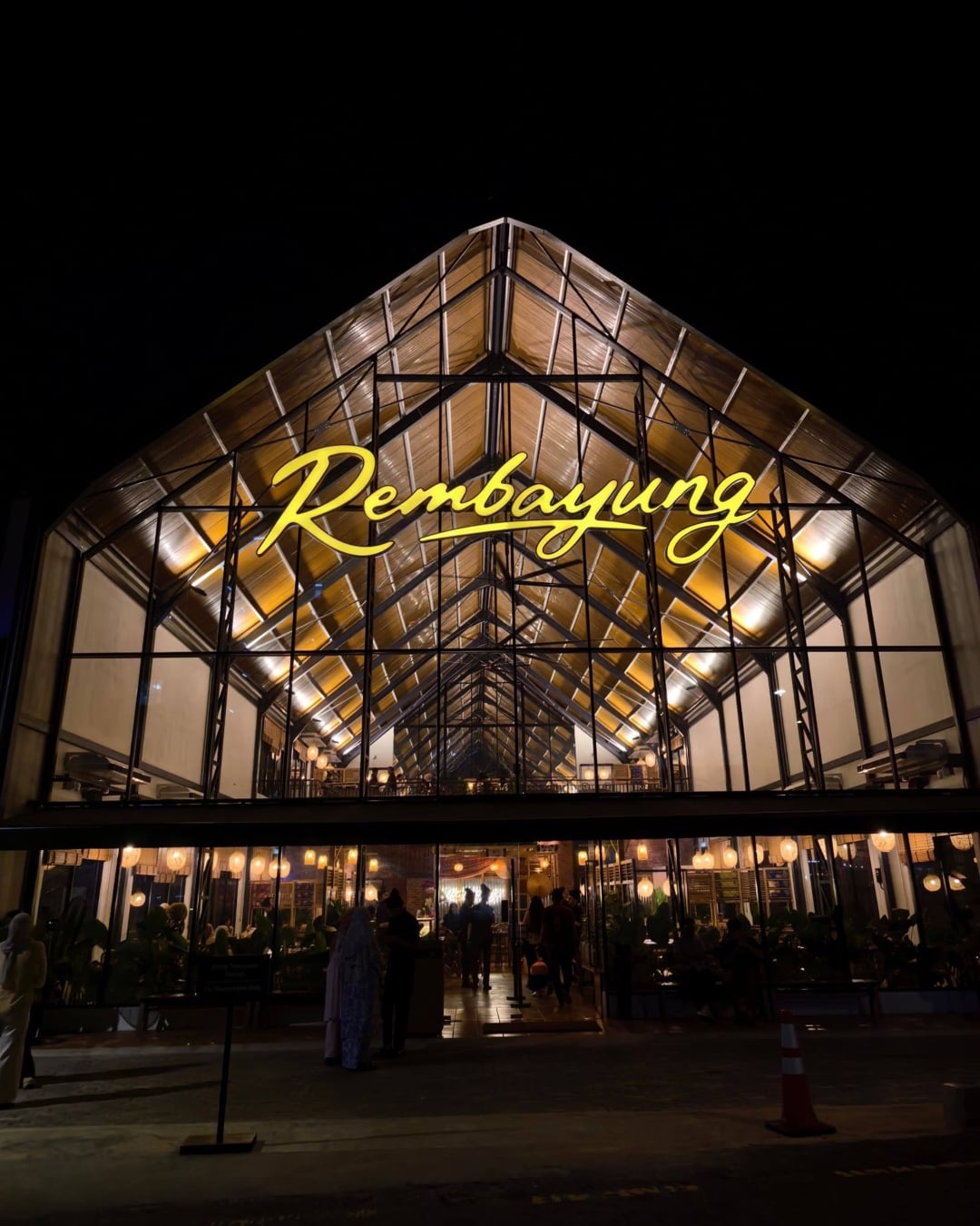 review restoran rembayung