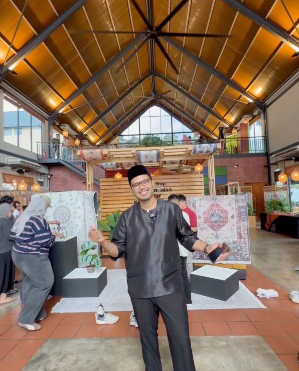 bazar ramadan khairul aming