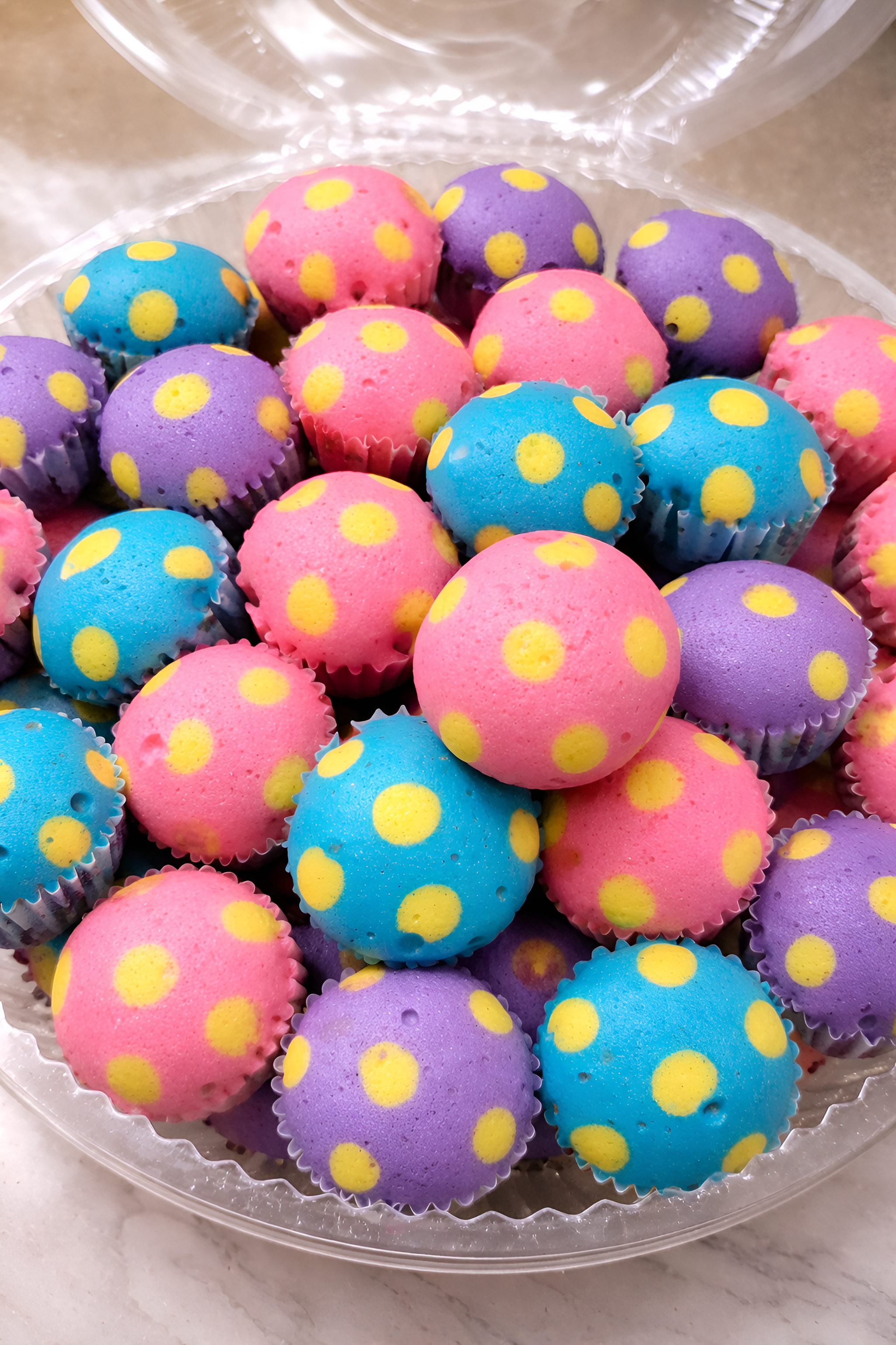 apam polkadot