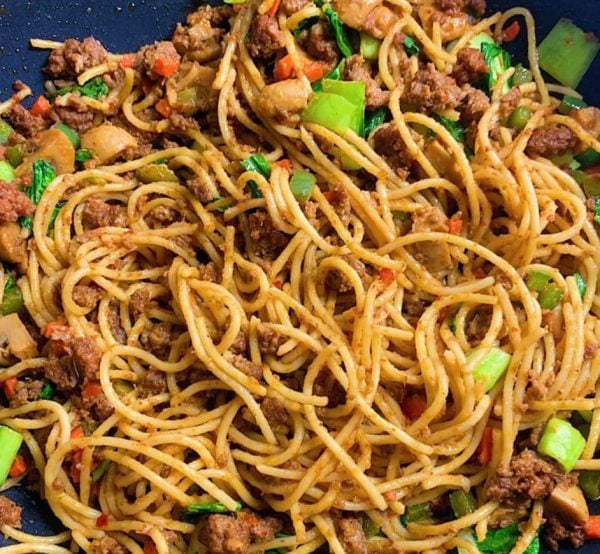 spaghetti goreng daging