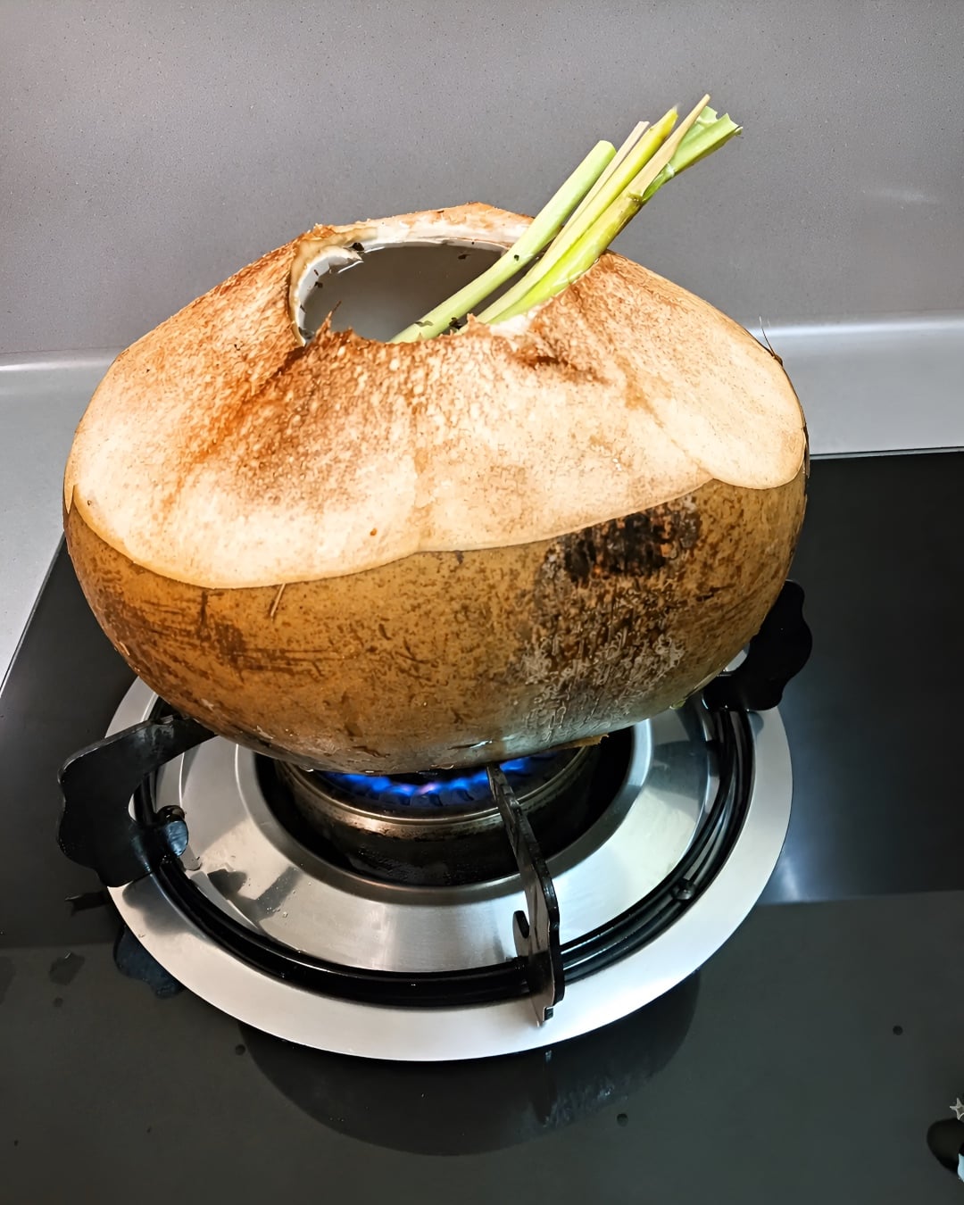 kelapa bakar