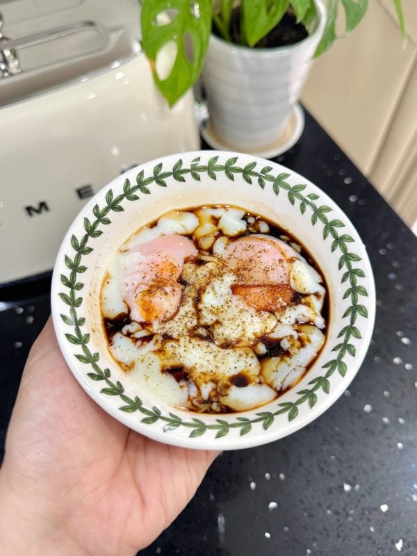 telur masak separuh