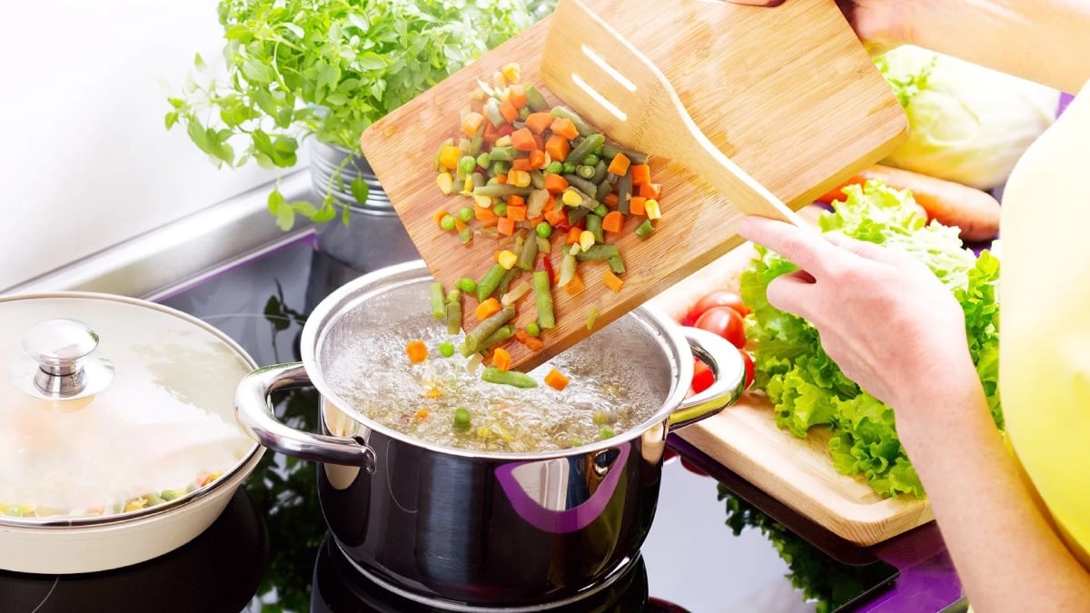 Dapur Kecil Pun Boleh Masak Macam-Macam, Asalkan Ada 3 Benda Ini