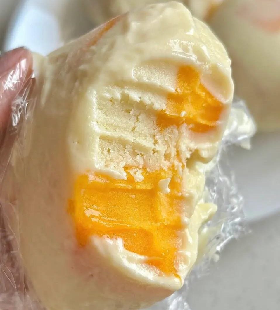 fruit rice paper roll