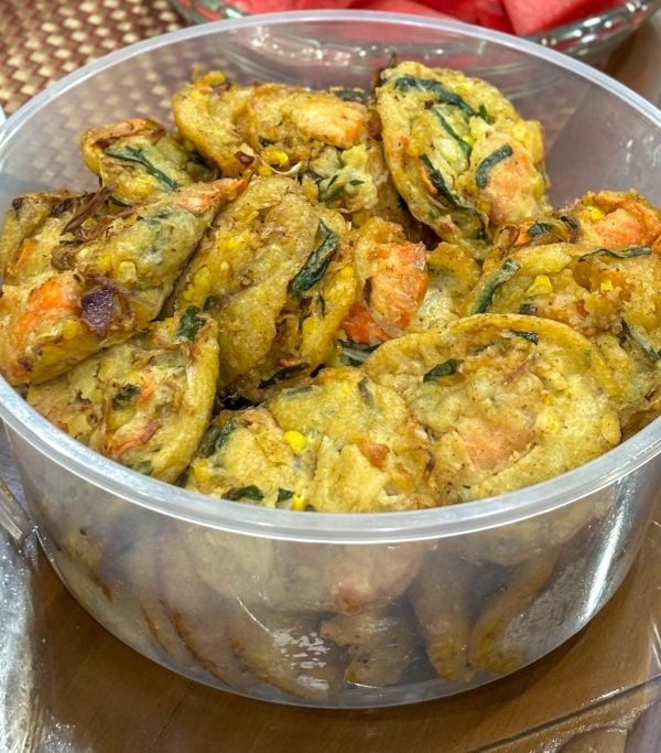 cucur udang bulat
