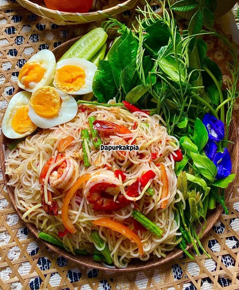 kerabu laksa
