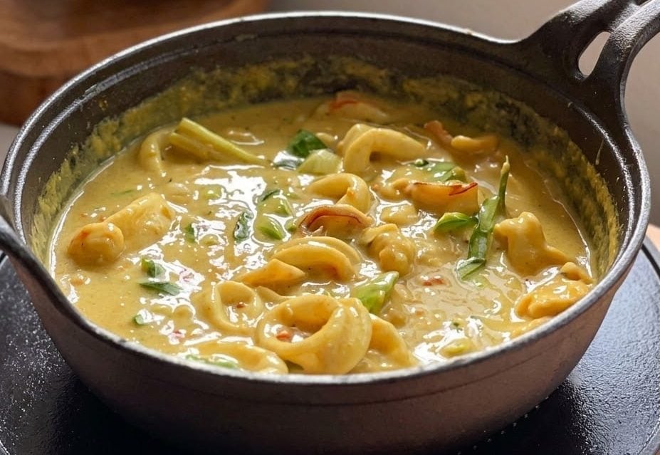 Sotong tempoyak daun kesum