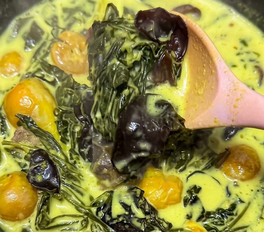 masak lemak pucuk ubi
