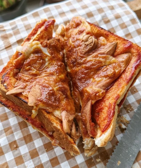 roti pizza